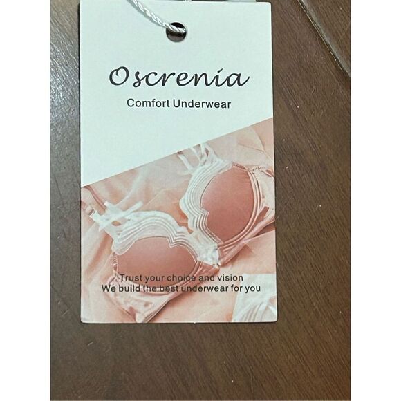 Oscrenia women’s padded lace black bra in size‎ 36B NWT - Picture 2 of 7